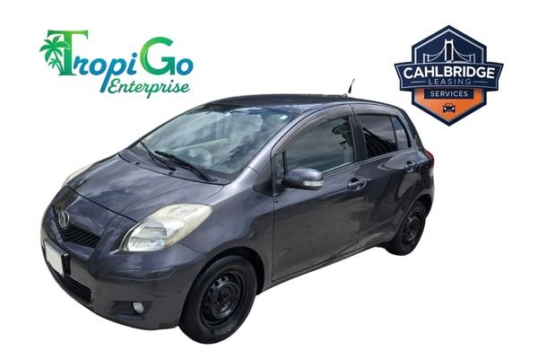 Toyota Vitz — Compact